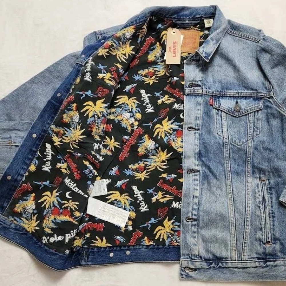 Levi Strauss & Co Denim Jacket Aloha Print Lined Blue Medium Wash Trucker - Picture 2 of 16